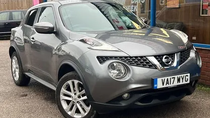 Used Nissan Juke N-Connecta 110 HP (80 kW) 2017 Grey SUV