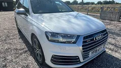 White Used 2018 Audi SQ7 Performance SUV | £31,595 (Fair price)