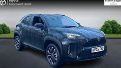 Used 2025 Toyota Yaris Hybrid Design Estate | £24,960 (Fair price)