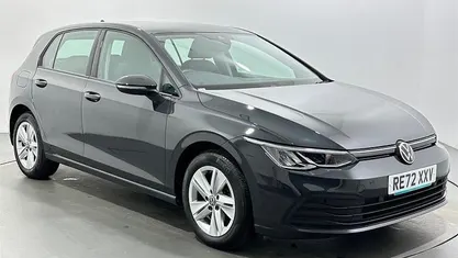 Used VW Golf VIII Life 150 HP (110 kW) 2024 Hatchback