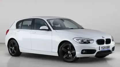 Used BMW 118 Sport Line 136 HP (100 kW) 2019 White Hatchback