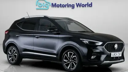 Usado MG ZS Exclusive 106 CV (77 kW) 2024 Negro SUV