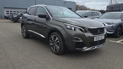 Used Peugeot 3008 Premium 131 HP (96 kW) 2020 SUV