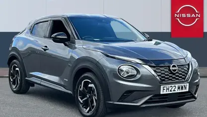 Begagnad Nissan Juke N-Connecta 143 HK (105 kW) 2023 SUV