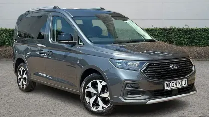 Used Ford Tourneo Active 122 HP (89 kW) 2024 Grey Estate