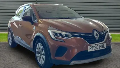 Used Renault Captur Iconic 101 HP (74 kW) 2020 SUV