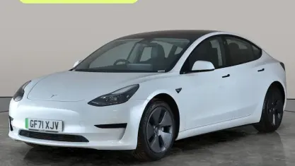 Used Tesla Model 3 Standard Range 180 kW (245 HP) 2023 Sedan