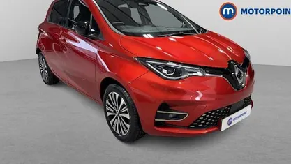Used Renault Zoe Techno 100 kW (136 HP) 2023 Red Hatchback