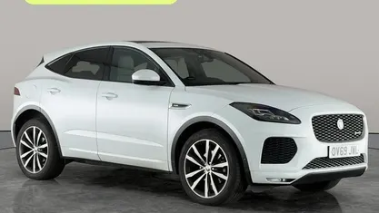 Begagnad Jaguar E-Pace R-Dynamic 180 HK (132 kW) 2019 Vit SUV