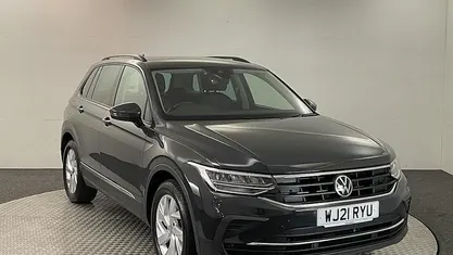 Used 2023 VW Tiguan Life SUV | £14,295 (Good price)