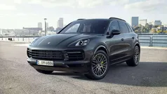Black Used 2023 Porsche Cayenne Platinum Edition SUV | £57,490 (Good price)
