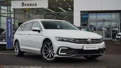 Used 2023 VW Passat Advance Estate | £17,490 (Good price)