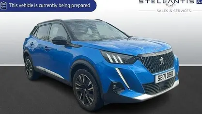 Used Peugeot 2008 Premium 131 HP (96 kW) 2022 SUV