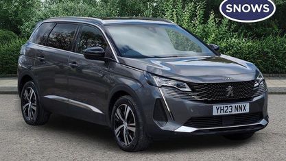 Second-hand Peugeot 5008 GTi 131 CP (96 kW) 2023 Gri SUV
