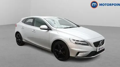 Used Volvo V40 R-Design 152 HP (111 kW) 2019 Silver Hatchback