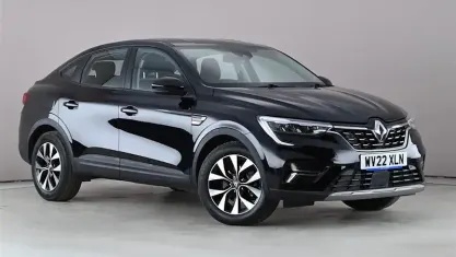 Used Renault Arkana Iconic 143 HP (105 kW) 2022 Black SUV