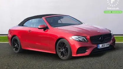 Gebraucht Mercedes E220 AMG line 194 PS (142 kW) 2019 Rot Cabrio