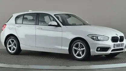 Used BMW 118 Comfort Edition 150 HP (110 kW) 2018 White Hatchback