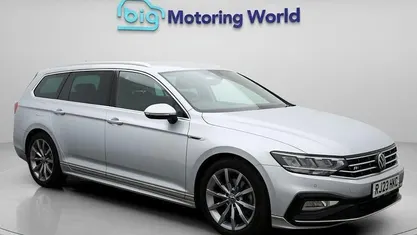 Used VW Passat R-line 150 HP (110 kW) 2023 Estate