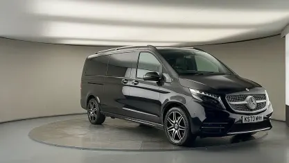 Used Mercedes V300 AMG line 237 HP (174 kW) 2023 Black MPV