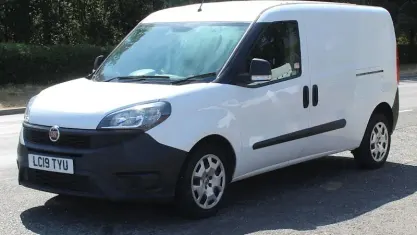 Used Fiat Doblò 95 HP (69 kW) 2019 White MPV