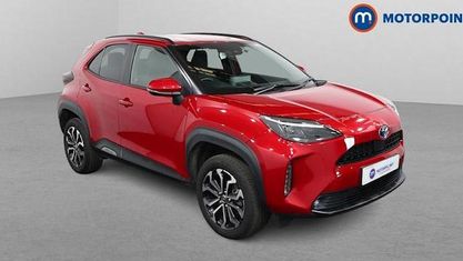 Begagnad Toyota Yaris Hybrid Design 116 HK (85 kW) 2026 Kombi