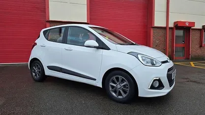 Used 2015 Hyundai i10 Premium Hatchback | £5,999 (Fair price)