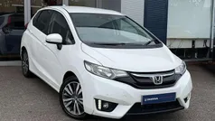 White Used 2016 Honda Jazz EX Hatchback | £9,500 (Fair price)