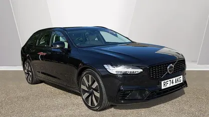 Used Volvo V90 Plus 350 HP (257 kW) 2024 Black Estate