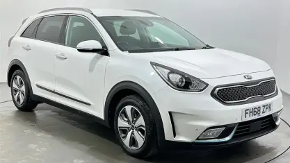 Used Kia Niro 141 HP (103 kW) 2019 White SUV