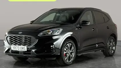 Usado Ford Kuga ST-Line 225 CV (165 kW) 2023 Negro SUV