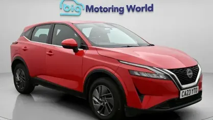 Used Nissan Qashqai Acenta Premium 140 HP (102 kW) 2023 Red SUV