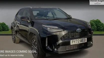 Used 2025 Toyota Yaris Hybrid Design Estate | £20,299 (Good price)