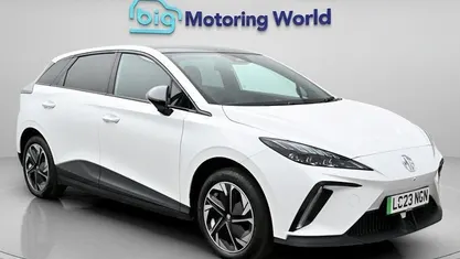 Used MG MG4 EV Trophy 150 kW (204 HP) 2025 Hatchback