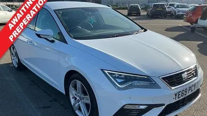Used Seat Leon FR 131 HP (96 kW) 2019 White Hatchback