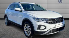 White Used 2025 VW T-Roc Match SUV | £22,250 (Fair price)