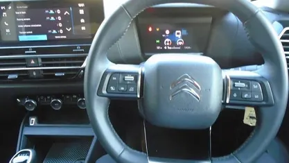 Used Citroën C4 PureTech 101 HP (74 kW) 2023 Hatchback