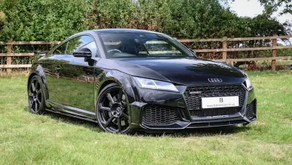 Used Audi TT RS Sport 400 HP (294 kW) 2020 Black Coupe
