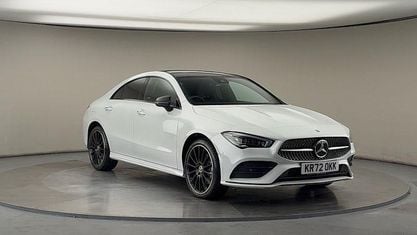 Usado Mercedes CLA250e AMG line 218 HP (160 kW) 2022 Branco Sedan