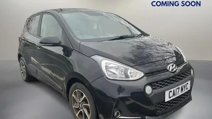 Used Hyundai i10 Premium 67 HP (49 kW) 2019 Hatchback