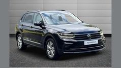 Used 2022 VW Tiguan Life SUV | £21,990 (Fair price)