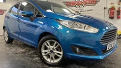 Blue Used 2016 Ford Fiesta Zetec Hatchback | £6,750 (Fair price)