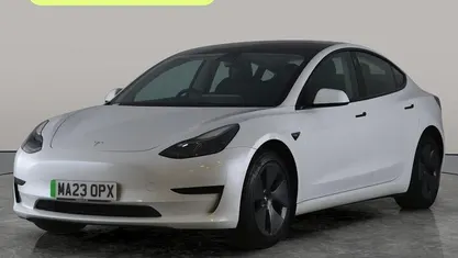 Usado Tesla Model 3 RWD 180 kW (245 HP) 2023 Sedan