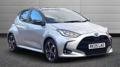 Silver New 2025 Toyota Yaris Hybrid Edition Hatchback | £27,650 (Good price)
