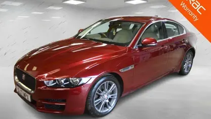 Used Jaguar XE Prestige 179 HP (131 kW) 2019 Sedan