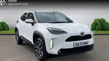 Second-hand Toyota Yaris Hybrid Design 116 CP (85 kW) 2026 Break