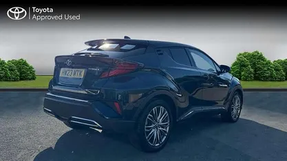Used Toyota C-HR 184 HP (135 kW) 2023 SUV
