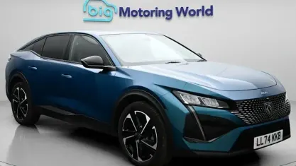 Usado Peugeot 408 Allure 131 CV (96 kW) 2024 Azul SUV