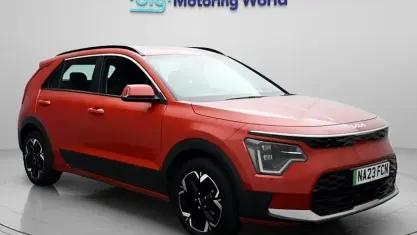 Used Kia e-Niro 150 kW (204 HP) 2023 Orange SUV