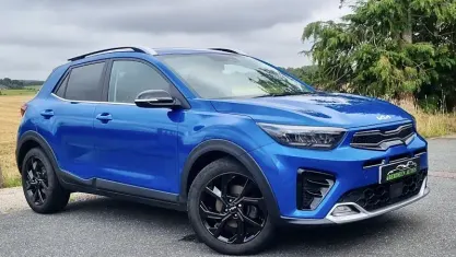 Used Kia Stonic GT-Line 120 HP (88 kW) 2022 Blue SUV